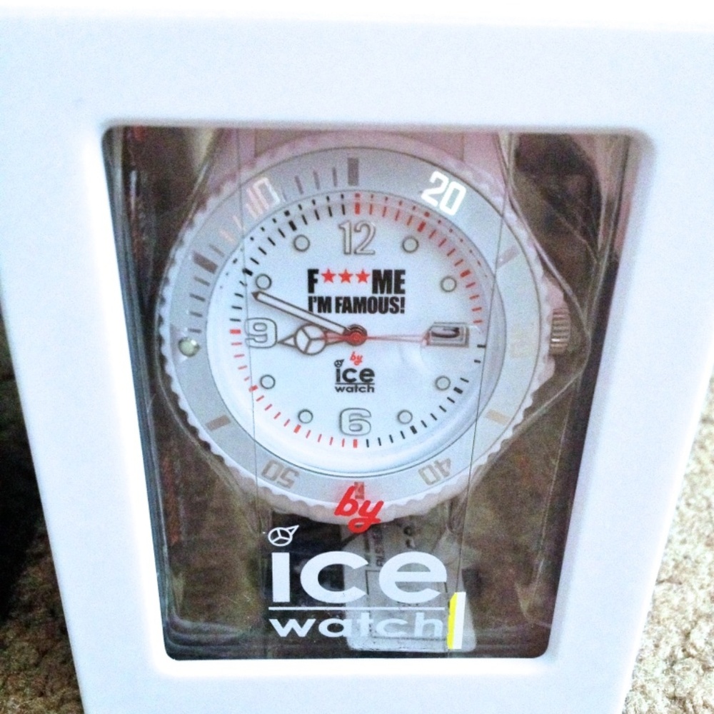 Unisex Hip 'F***ME I'M FAMOUS' Logo Ice Watch